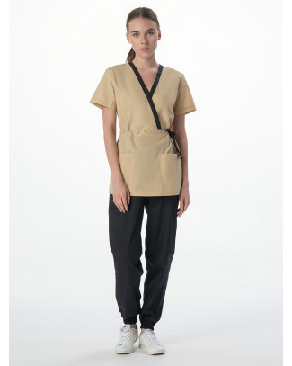 Костюм женский Симпл-001 (тк.Смесовая,120) MedLine, черный/бежевый Костюм женский Симпл-001 (тк.Смесовая,120) MedLine, черный/бежевый